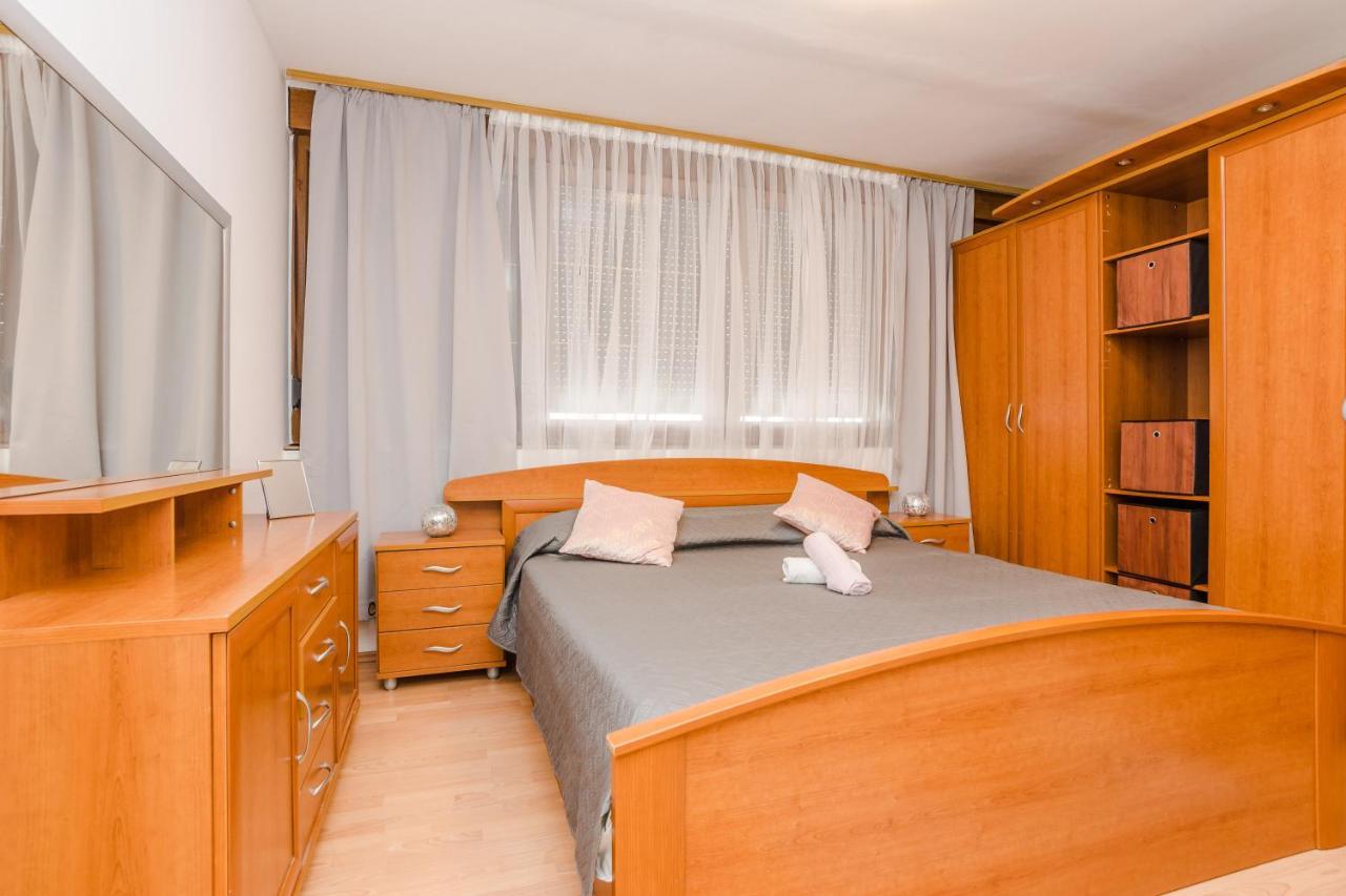 Naomi Apartment Zadar Exterior photo