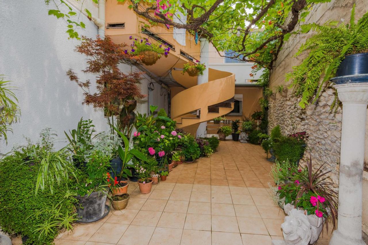 Naomi Apartment Zadar Exterior photo